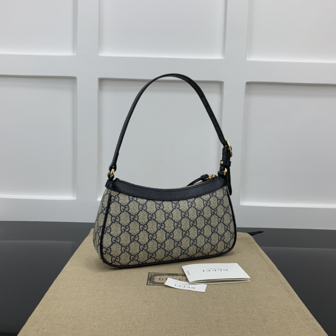 Gucci Hobo Bags